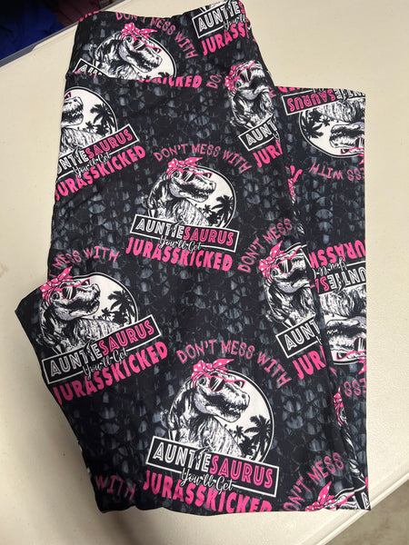 Auntiesaurus Leggings - size TC