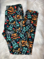 Dracula Halloween Visions  Leggings with pockets