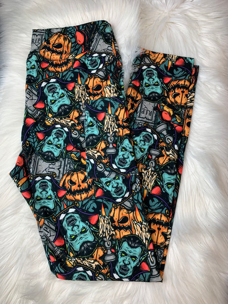 Dracula Halloween Visions  Leggings with pockets