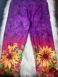 Beautiful Flowers Purple CAPRI Leggings with pockets
